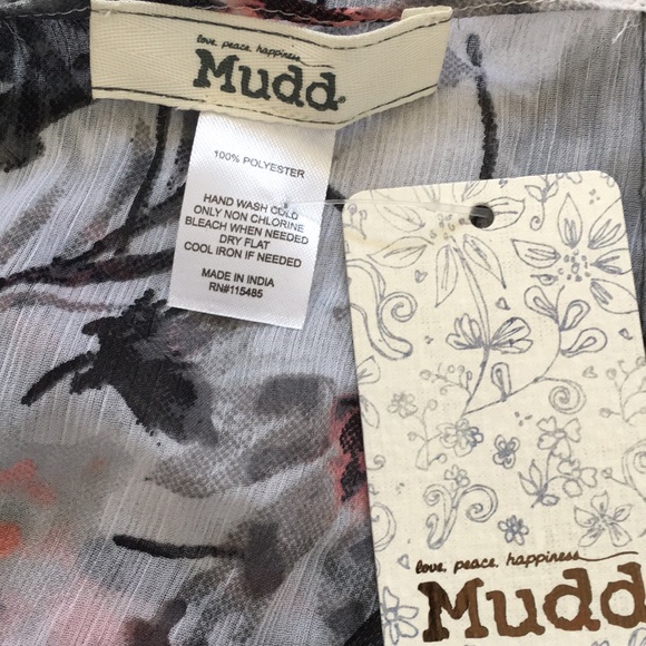 MUDD Cold shoulder sheer vest/kimono - Picture 5 of 6